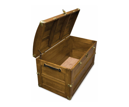 Trunk With Rounded Lid