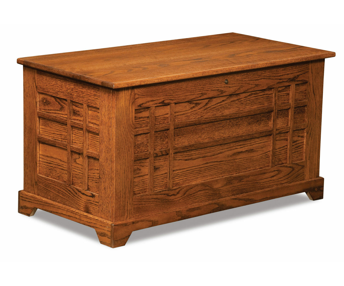 Amish Heritage Cedar Chest